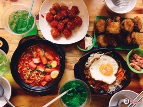 Ăn sáng cùng SOFL với mì cay Hàn Quốc “handmade”