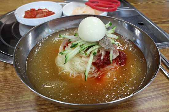 Những món ăn ngon vào dịp Hè của Hàn Quốc 