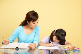 Cách phát âm tiếng Hàn của cha mẹ không tốt thì có nên tự dạy con ở nhà trước?